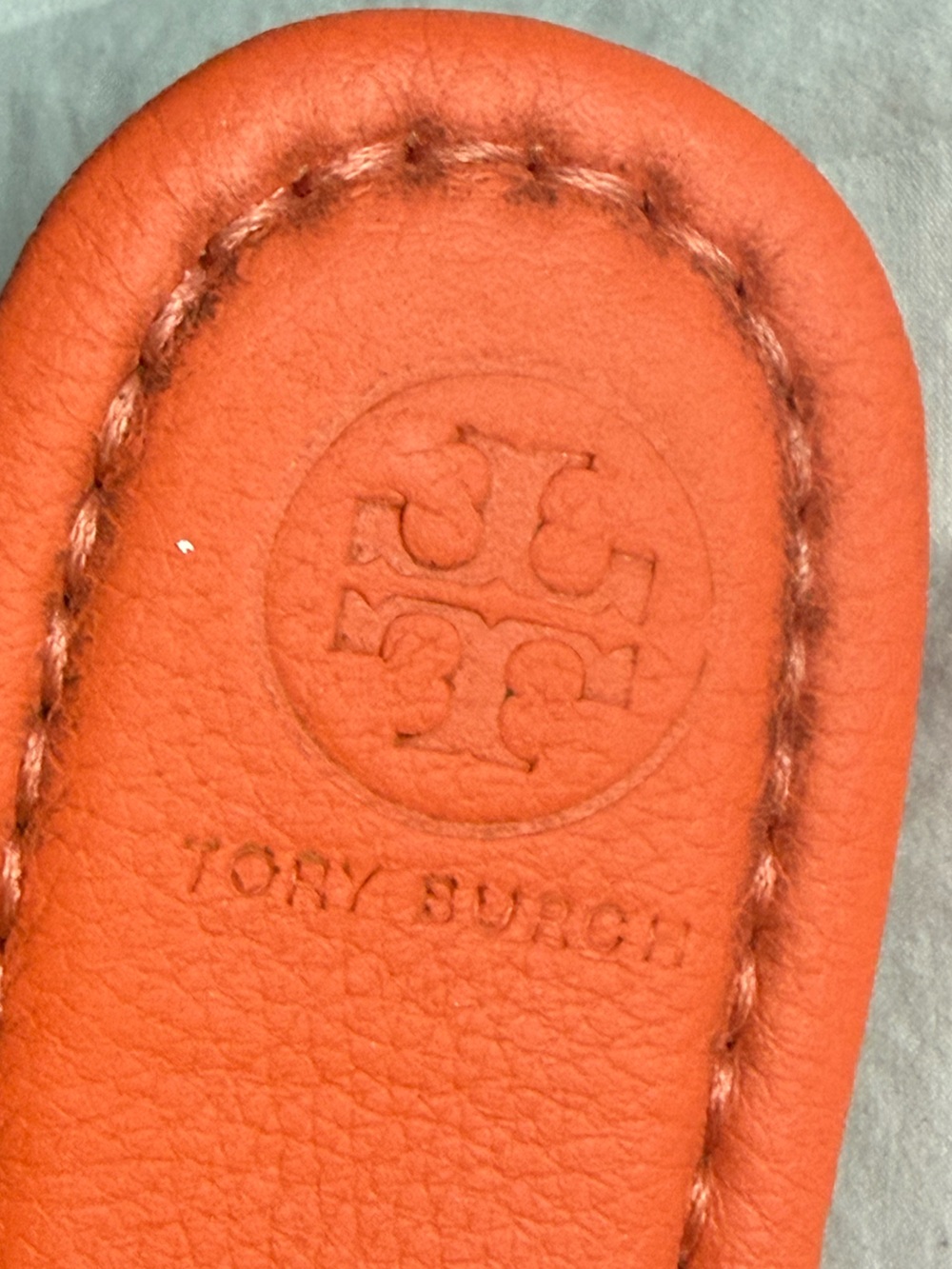 Tory Burch Mini Miller Flat Pebbled Leather Thong Sandals Orange Size 7.5 M Boho - Picture 2 of 4